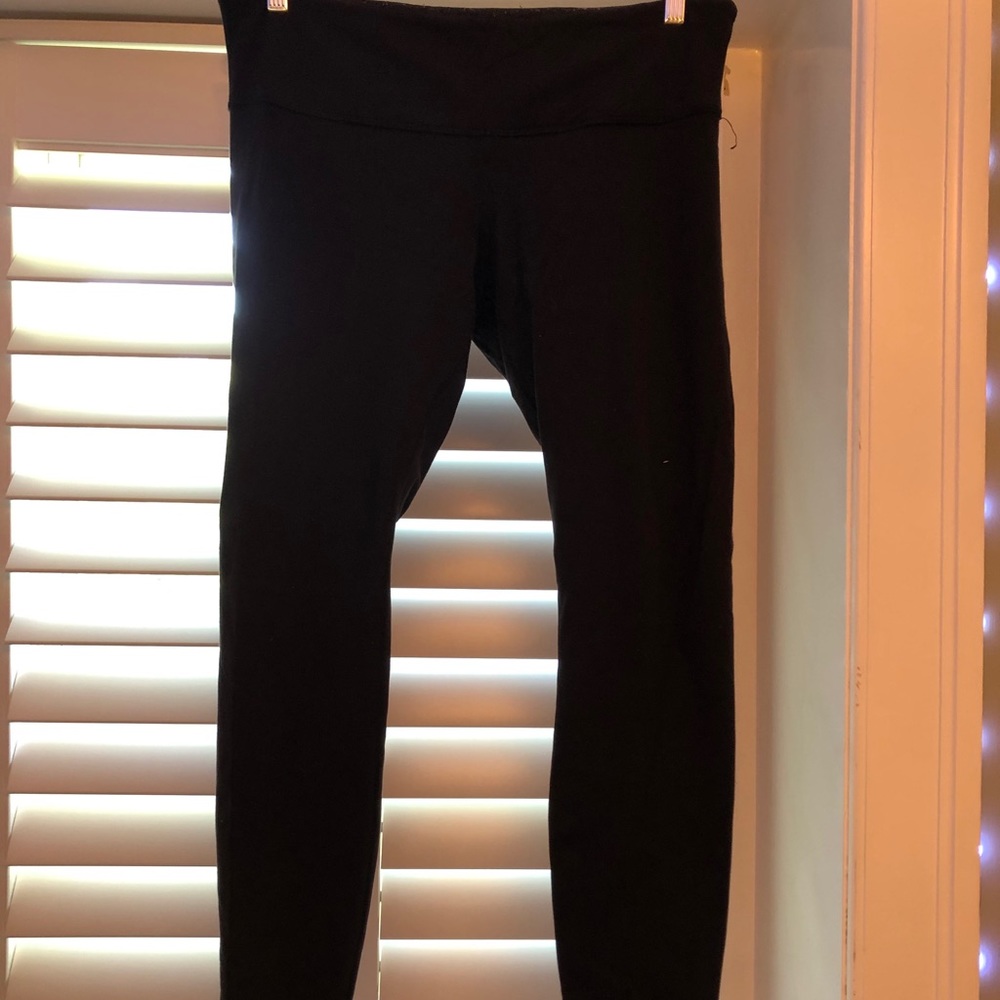 Classic black Lululemon leggings worn once